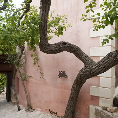 Dom wakacyjny Delightful Charming House With Pool And All The Facilities You Need